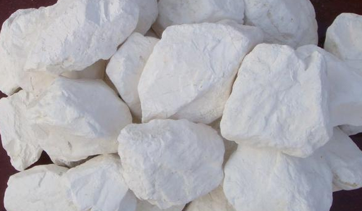 養(yǎng)殖場如何使用氧化鈣消毒？注意事項有哪些？